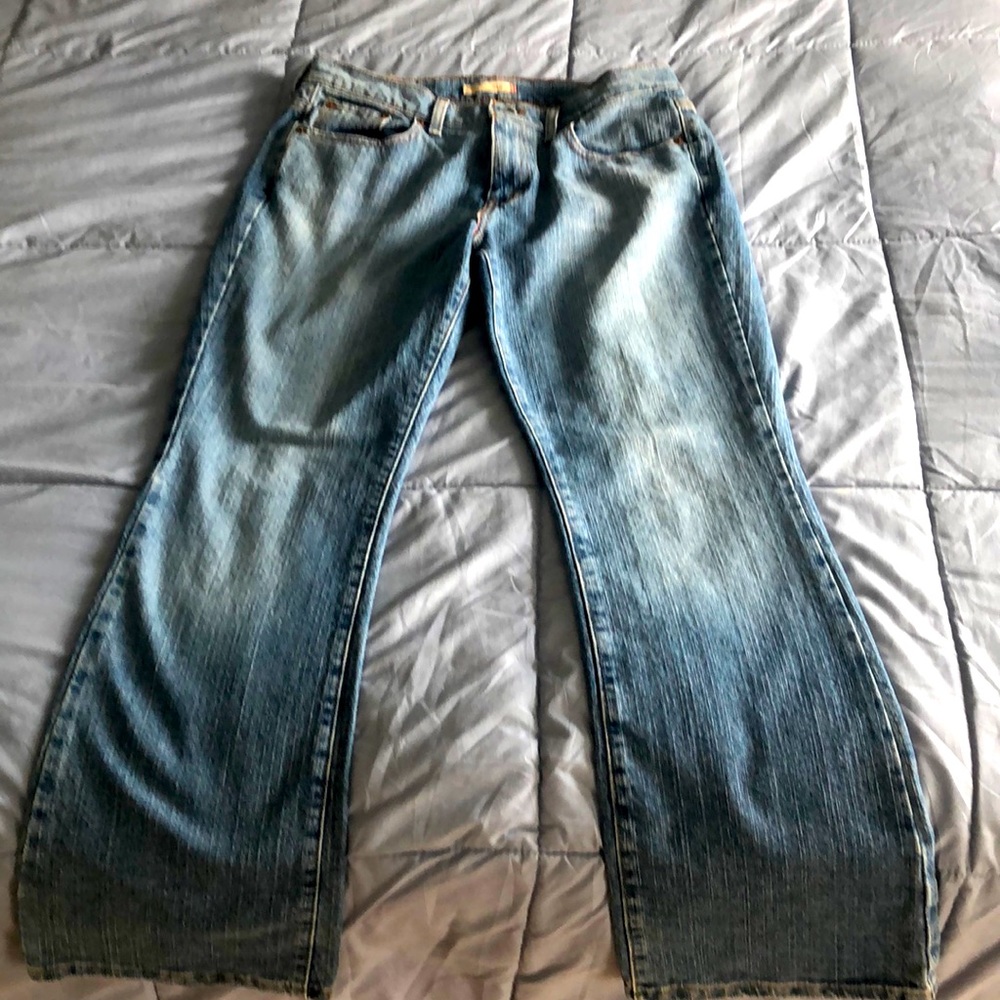 Like new Levi jeans